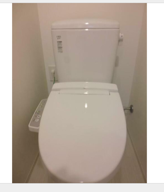 トイレ　シンプルで使いやすいトイレです