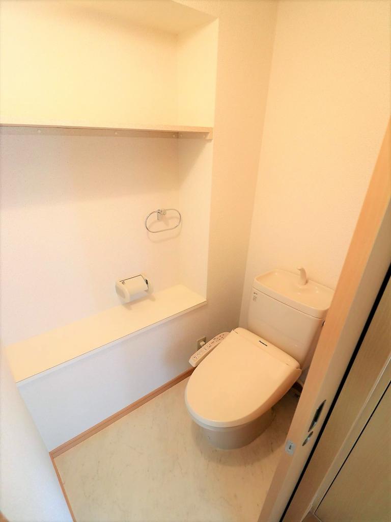 ポートステージ千里丘のトイレ写真
