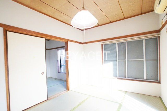 ＪＲ中央線 日野駅 徒歩12分 2階建 築44年の内装写真