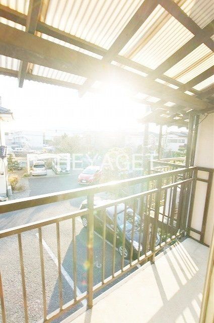 ＪＲ中央線 日野駅 徒歩12分 2階建 築44年の内装写真