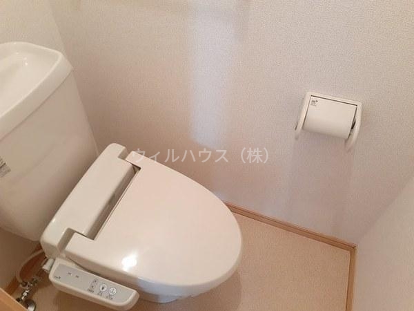 トイレ　ウォシュレット！