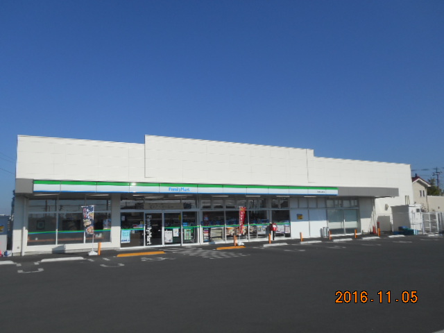 コンビニ　ファミリーマート深谷南大通り店（コンビニ）まで660m