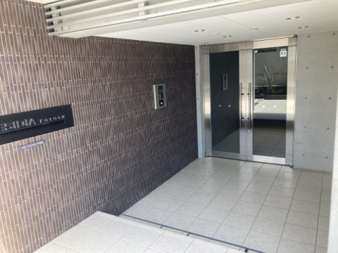 レジディア甲東園の外観写真