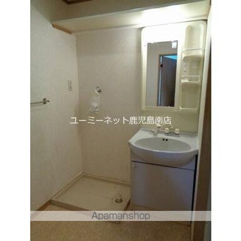 鹿児島市電谷山線 脇田駅 徒歩5分 4階建 築27年の内装写真