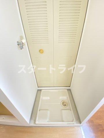 ＪＲ東海道本線 新大阪駅 徒歩6分 11階建 築45年の内装写真