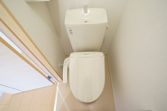 トイレ　トイレもきれいです