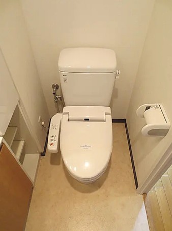 都営三田線 白山駅 徒歩7分 14階建 築21年のトイレ写真