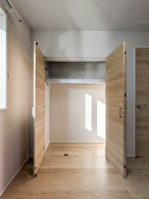 収納　写真は別部屋のものです。