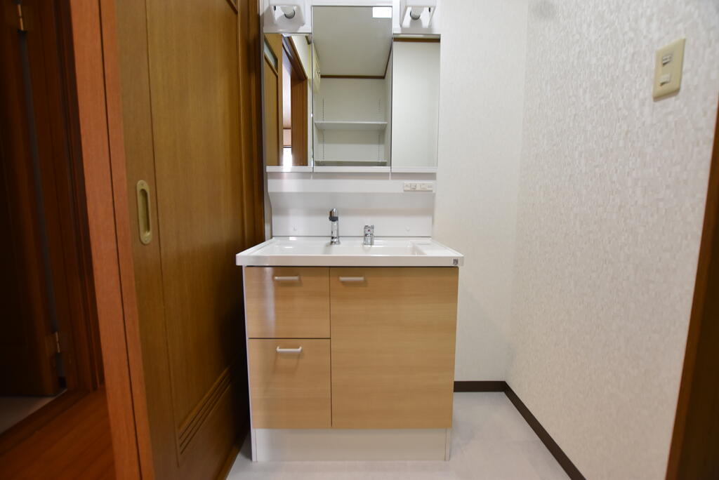 青谷一戸建て賃貸の内装写真