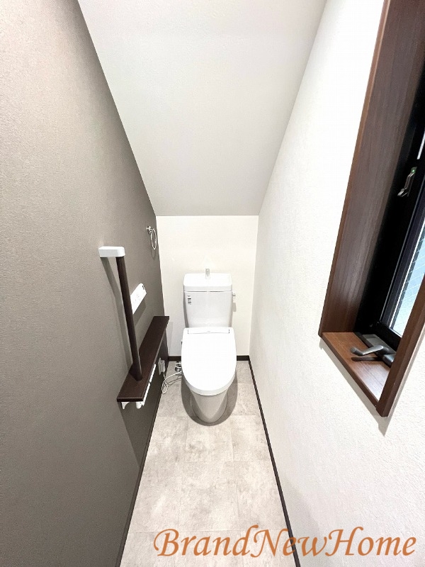 Aハウスワンplus金岡町II1号のトイレ写真