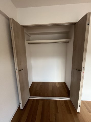 収納　※別部屋のお写真で、現況優先と致します。