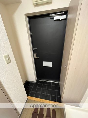 東急田園都市線 宮崎台駅 徒歩7分 4階建 築30年の玄関写真