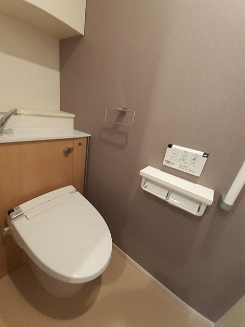 トイレ　きれいなトイレです