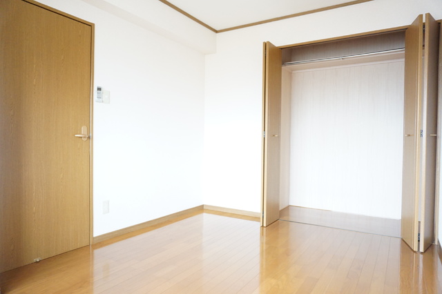 その他部屋・スペース　北側洋室６帖※同タイプ参考写真