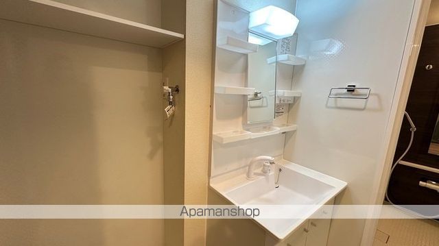 地下鉄鶴舞線 庄内通駅 徒歩7分 3階建 築2年の内装写真