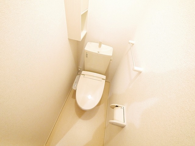 トイレ　コンパクトで使いやすいトイレです