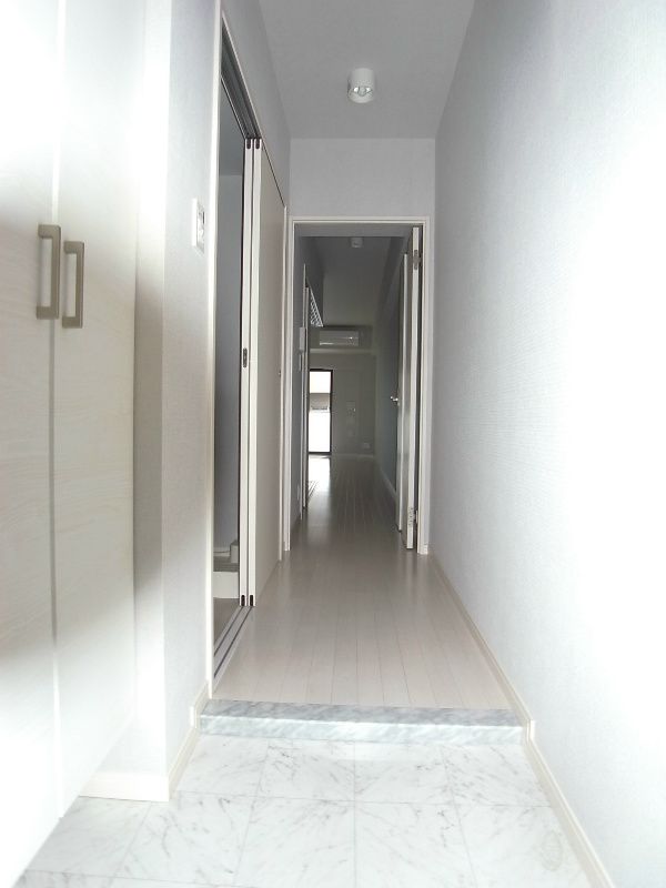 Grace Heights Yayoichoの玄関写真