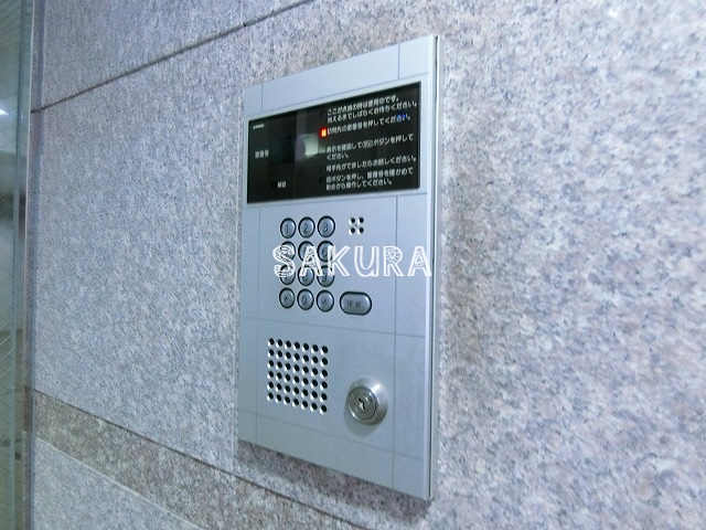 セキュリティ　安心のモニター付きオートロック♪