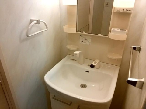 長岡市 3階建 築18年の内装写真
