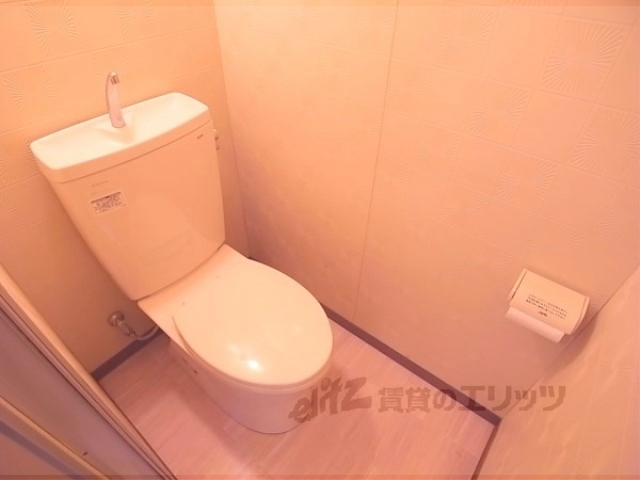 ラベンダー90のトイレ写真