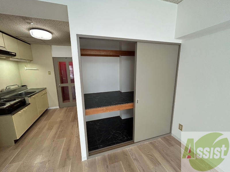 収納　収納もバッチリあるのでお部屋が片付きますよ！