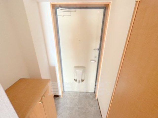 レジデンス西京極の玄関写真