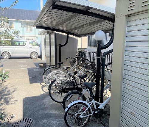 その他共有部分　屋根付き駐輪場