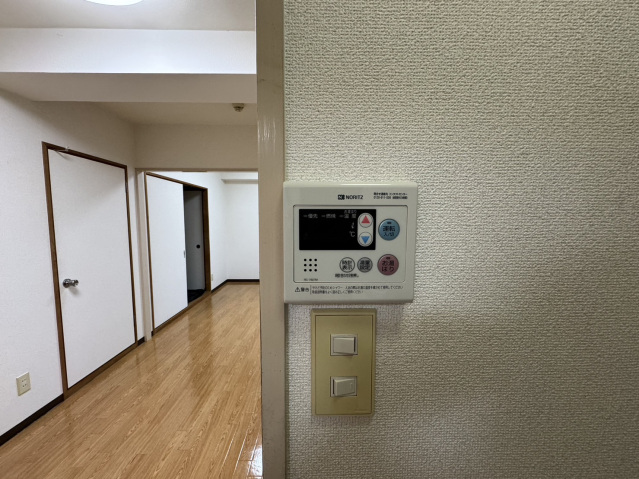 その他設備　給湯器