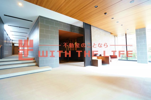 エントランス　毎日通るエントランスはこのようになっています