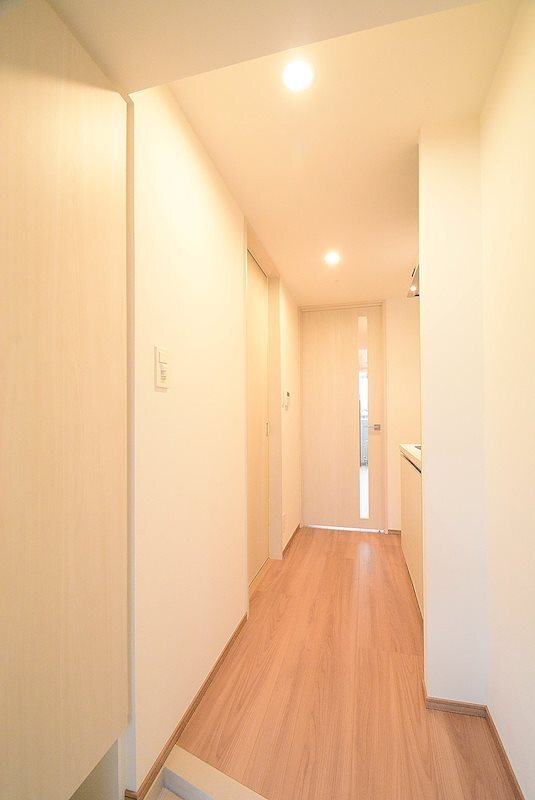 ステージファースト千葉中央の玄関写真