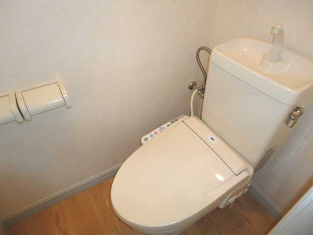 グネシィ ケントのトイレ写真