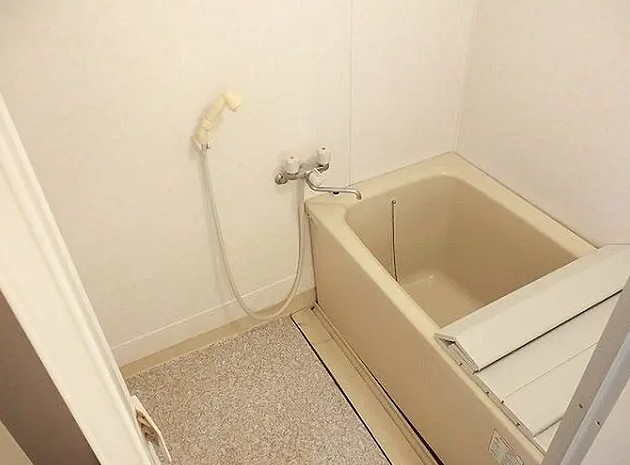 スカイパレス三ノ輪の外観写真