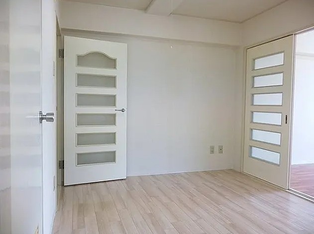 スカイパレス三ノ輪の外観写真