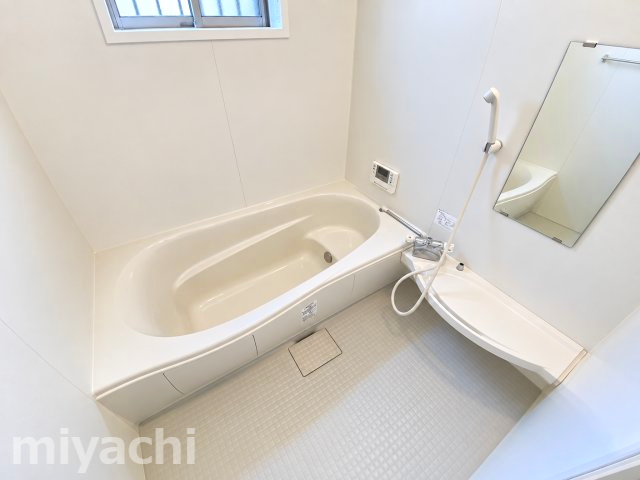ＪＲ高徳線 佐古駅 徒歩11分 2階建 築14年の風呂写真