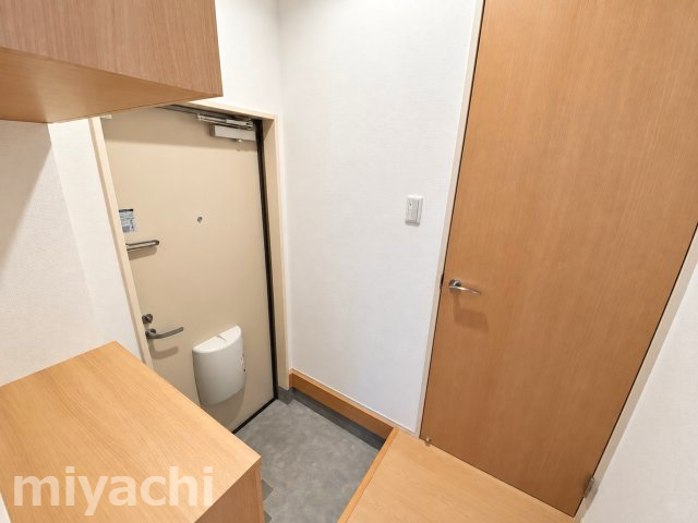 ＪＲ高徳線 佐古駅 徒歩11分 2階建 築14年の玄関写真