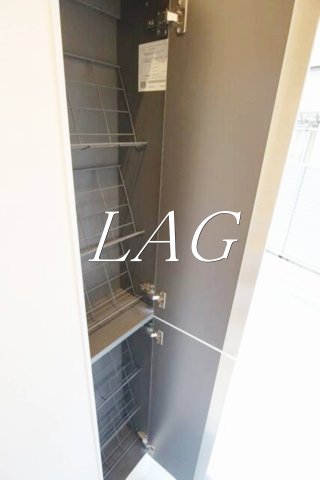 玄関　玄関です。