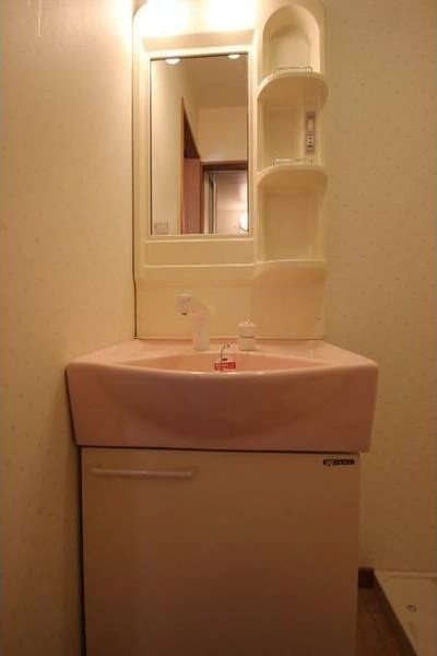 洗面設備　※他部屋参照