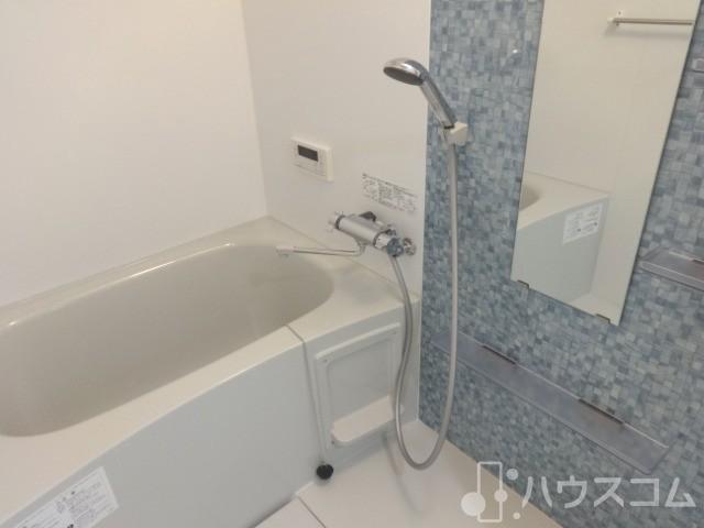 バス・シャワールーム　一日のお疲れをお取りください。