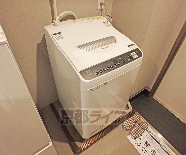 その他設備　洗濯機置き場は室内にあります。