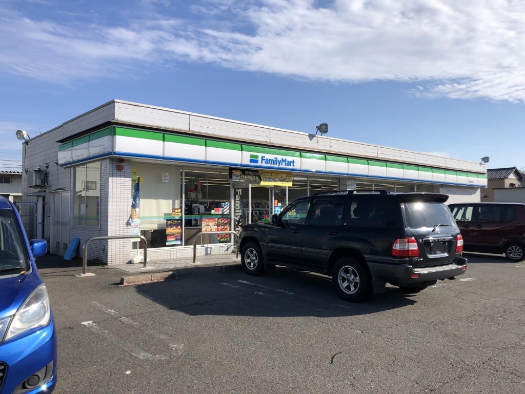 コンビニ　ファミリーマート 福井新木田店（コンビニ）まで1120m