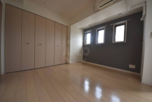ParkHills北堀江lamodaの居間写真