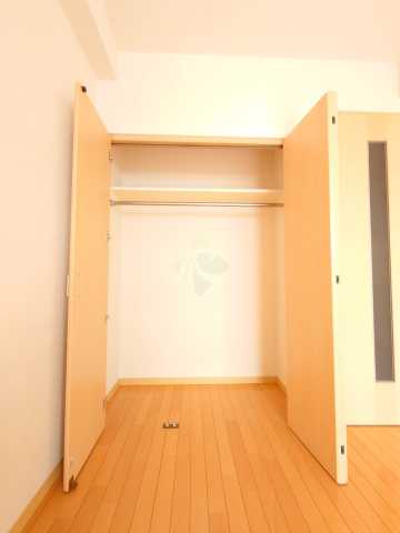 収納　ロワジール三軒茶屋