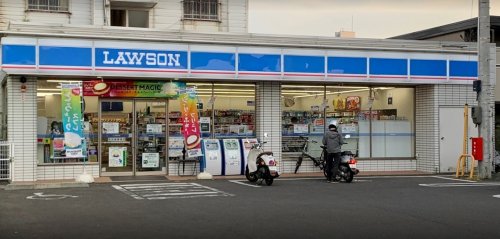コンビニ　ローソン 仙台東北労災病院前店（コンビニ）まで352m