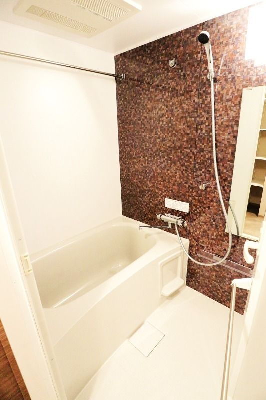 バス・シャワールーム　ＤＩＰＳ東十条駅前ＲＥＳＩＤＥＮＣＥ　北区東十条3