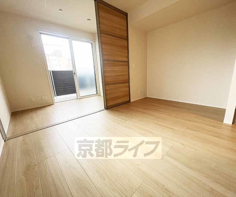 D-room グレース西院の居間写真
