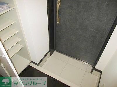 東急多摩川線 矢口渡駅 徒歩7分 7階建 築12年の玄関写真
