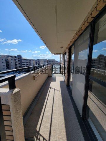 バルコニー　※同タイプの室内写真の為、現況と異なる場合があります