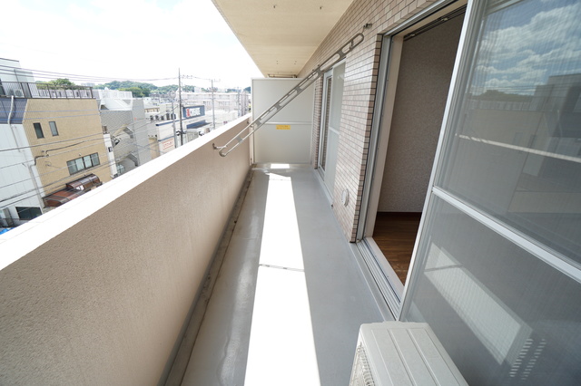 バルコニー　※ほかのお部屋の参考写真です※