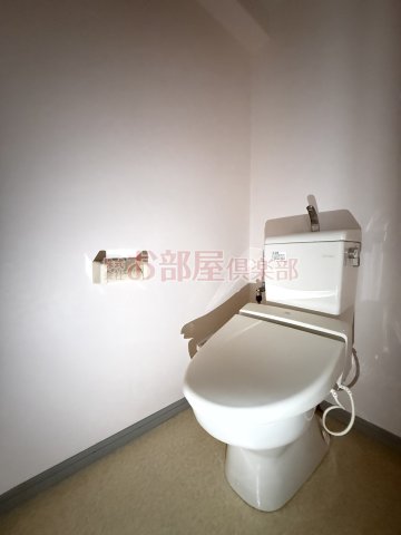 トイレ　トイレもきれいです