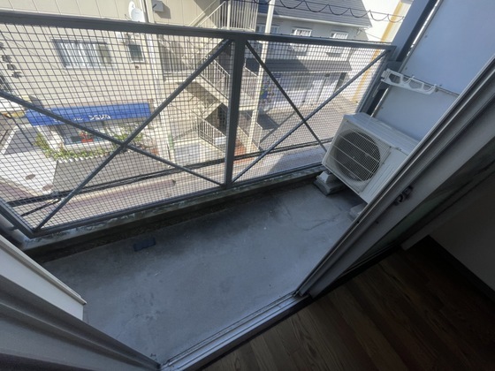 バルコニー　※別部屋の写真です